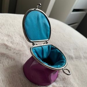 Danier Leather Small Collapsible Coin Purse